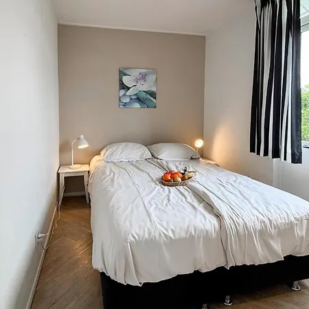 2 Bedroom Gorgeous In Casa vacanze
